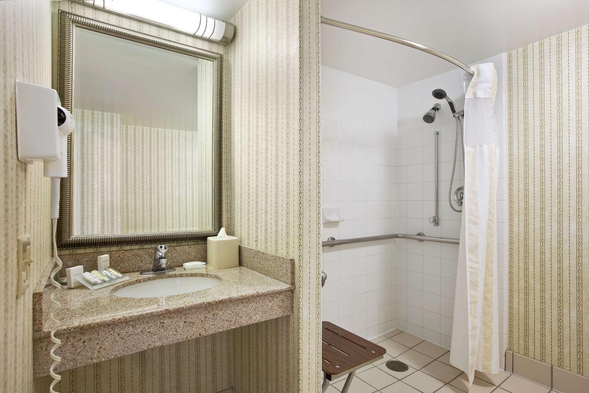 Hilton Garden Inn Oakbrook Terrace Oda fotoğraf