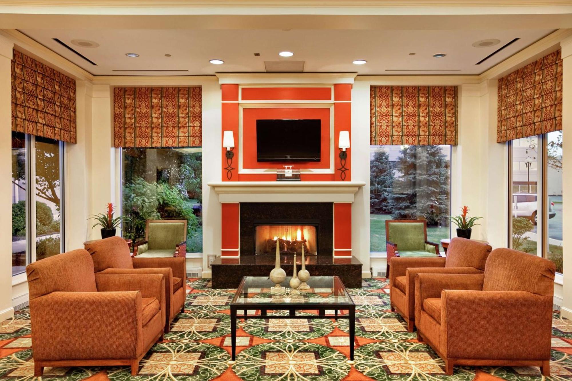 Hilton Garden Inn Oakbrook Terrace Dış mekan fotoğraf