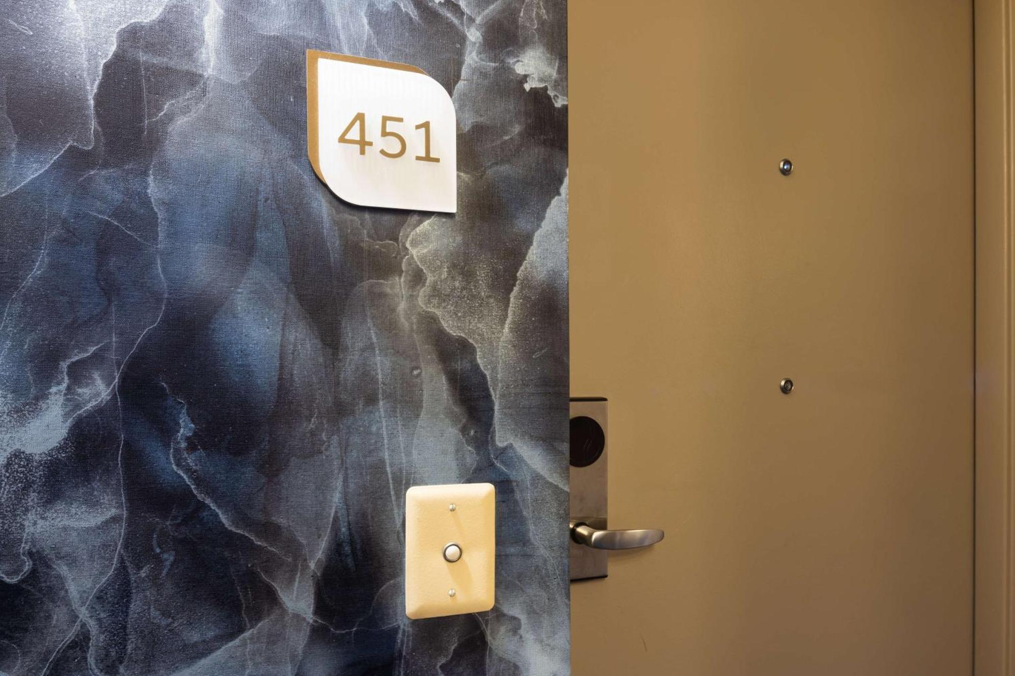 Hilton Garden Inn Oakbrook Terrace Dış mekan fotoğraf