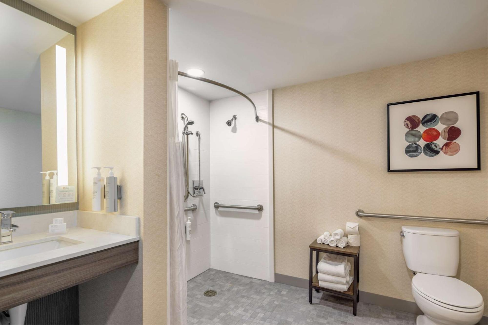 Hilton Garden Inn Oakbrook Terrace Dış mekan fotoğraf