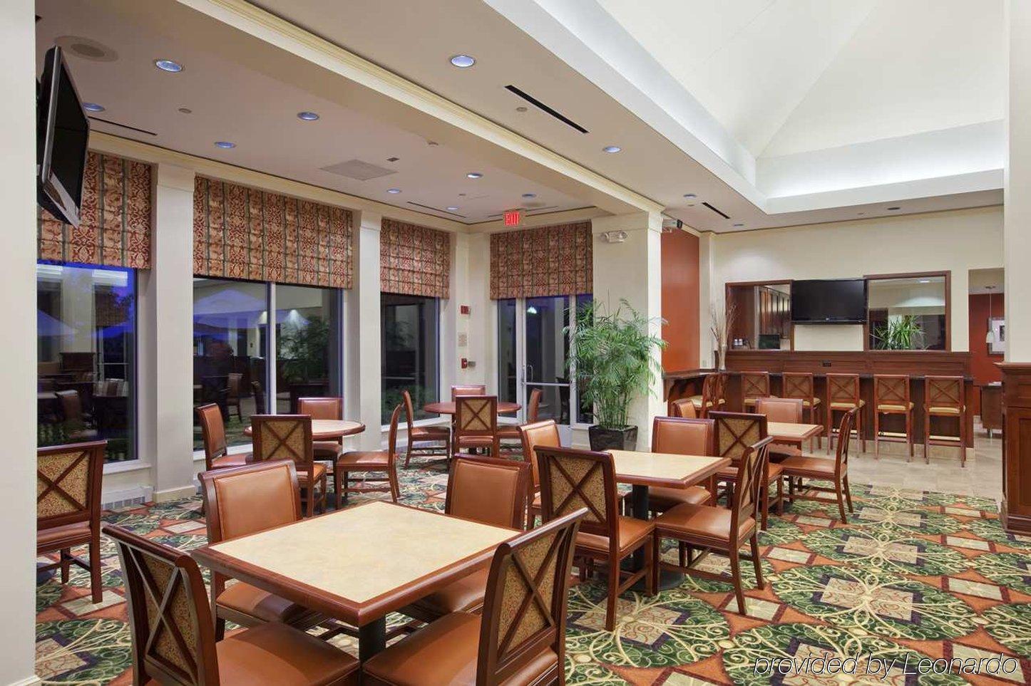 Hilton Garden Inn Oakbrook Terrace Restoran fotoğraf